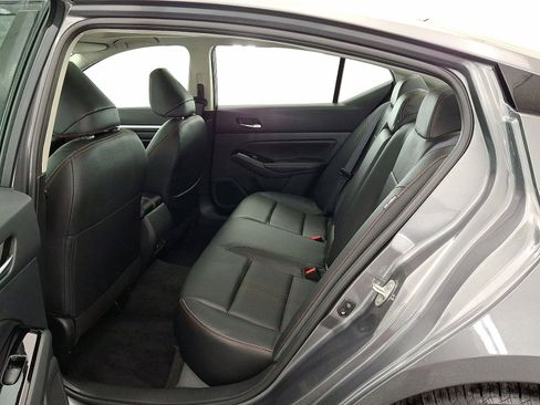 Used 2025 Nissan Altima 2.5 SR w/ SR Premium Package FWD image 20