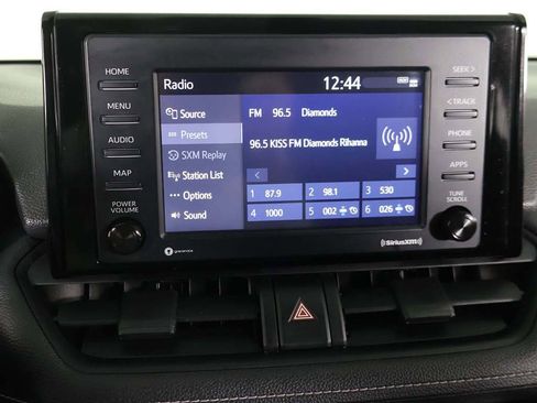 Used 2022 Toyota RAV4 LE image 35