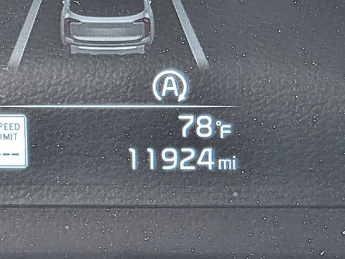 Used 2025 Kia Telluride S image 7