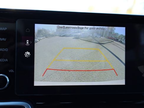 Used 2023 Kia Sorento X-Line EX image 24