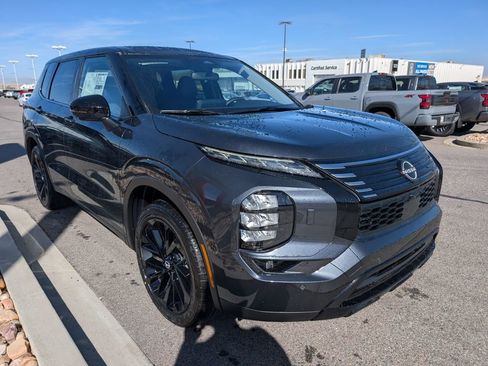 New 2026 Nissan Rogue SL AWD/4WD image 3