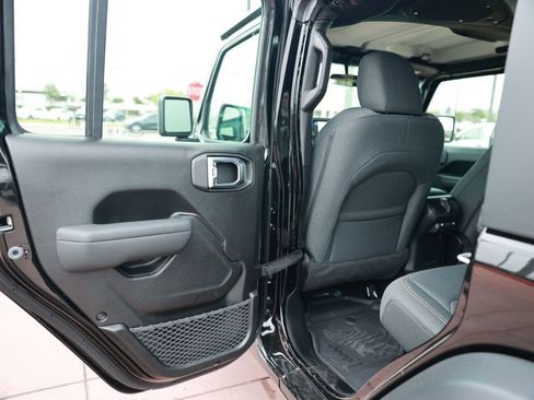 New 2026 Jeep Wrangler Unlimited Sport AWD/4WD image 31