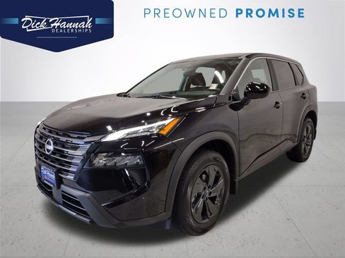 Used 2026 Nissan Rogue SV w/ Cold Weather Package AWD/4WD image 1