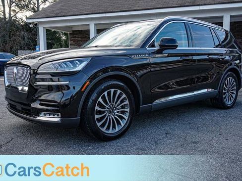 Used 2021 Lincoln Aviator Reserve image 12