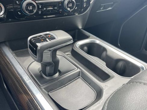 Used 2022 Chevrolet Silverado 1500 LT RWD image 24