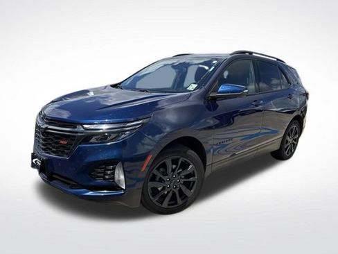 Used 2023 Chevrolet Equinox RS w/ RS Leather Package FWD image 5