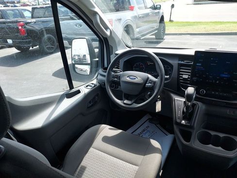 Used 2023 Ford Transit 350 XLT image 15