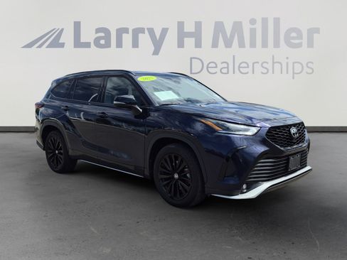 Certified 2025 Toyota Highlander XSE AWD/4WD image 7
