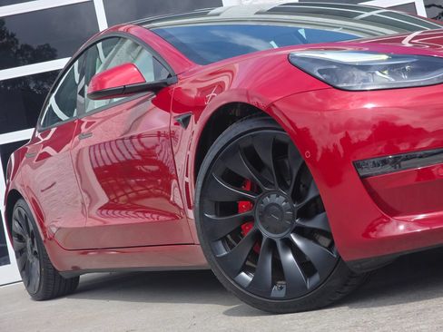 Used 2022 Tesla Model 3 Performance AWD/4WD image 12