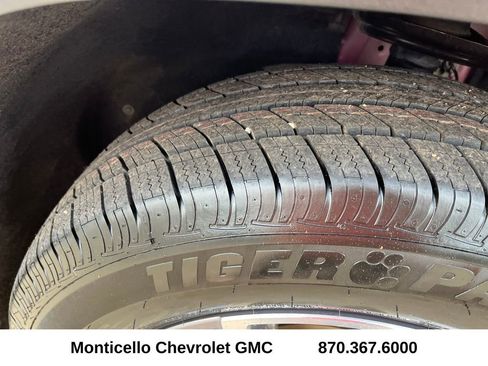 Used 2020 GMC Acadia SLT w/ Premium Package image 30