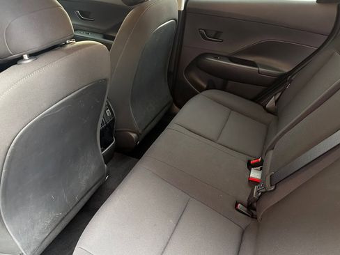 Used 2024 Hyundai Kona SEL image 12