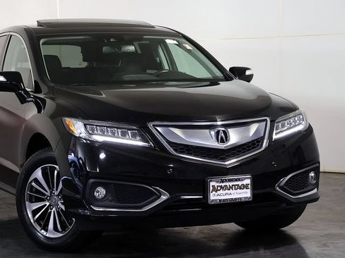 Used 2017 Acura RDX AWD w/ Advance Package image 6