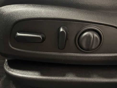 Used 2024 Chevrolet Equinox RS FWD image 14