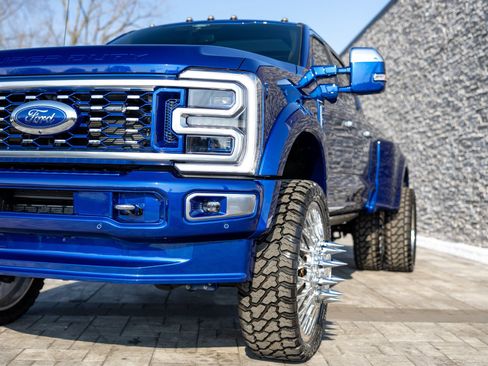 Used 2026 Ford F450 Platinum w/ Platinum Plus Package image 9