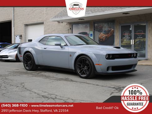 Used 2022 Dodge Challenger R/T Scat Pack image 1