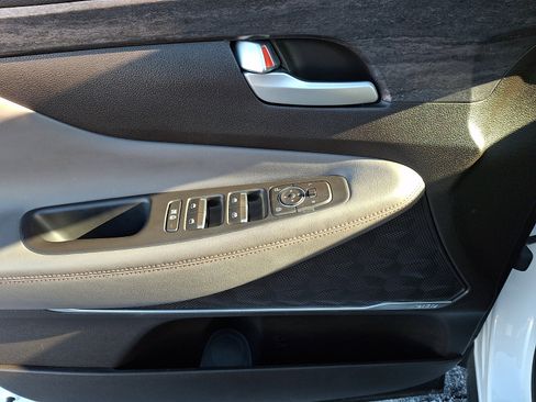 Used 2020 Hyundai Santa Fe SEL image 12