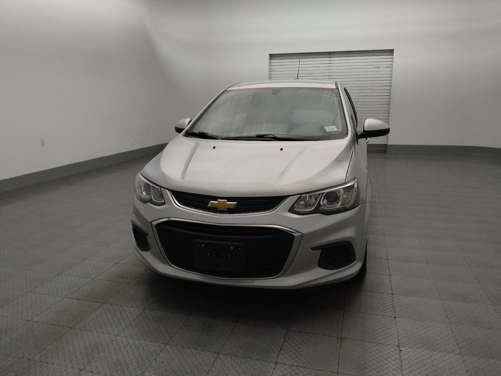 Used 2020 Chevrolet Sonic Premier FWD image 15