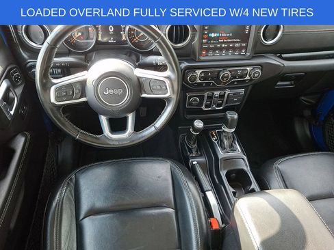 Used 2022 Jeep Gladiator Overland w/ Popular Equipment Package AWD/4WD image 11