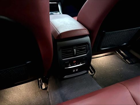 Certified 2023 BMW i4 eDrive35 RWD image 36