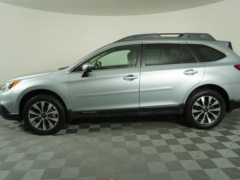 Used 2016 Subaru Outback 2.5i Limited image 4