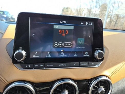 New 2025 Nissan Sentra SV w/ SV Premium Package image 25