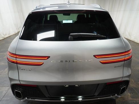 Used 2024 Genesis GV70 2.5T w/ Advanced Package image 4