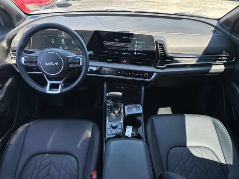 Certified 2025 Kia Sportage X-Line w/ Premium Package AWD/4WD image 14