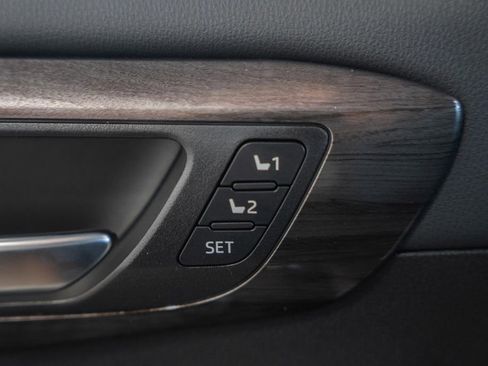 New 2026 Toyota Highlander Platinum AWD/4WD image 45