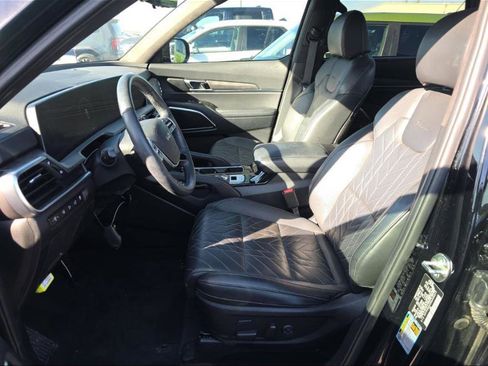 Used 2024 Kia Telluride SX Prestige X-Line image 3