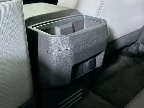 Used 2024 Toyota Tacoma TRD Off-Road image 24