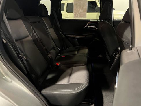 Used 2025 Mitsubishi Outlander ES AWD/4WD image 33