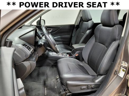 Used 2022 Subaru Forester Premium image 15