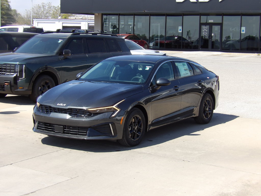 New 2026 Kia K5 LXS FWD image 7