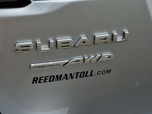 Certified 2025 Subaru Outback Limited image 32