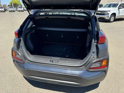 Used 2019 Hyundai Kona SE AWD/4WD image 17