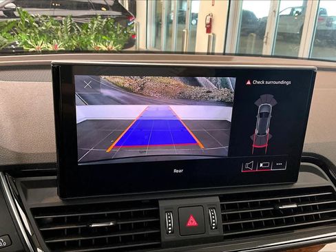 Certified 2023 Audi Q5 2.0T Premium w/ Convenience Package image 29