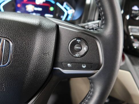 Used 2024 Honda Odyssey EX-L image 31