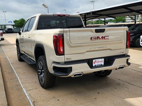 New 2026 GMC Sierra 1500 AT4 w/ AT4 Premium Package AWD/4WD image 6