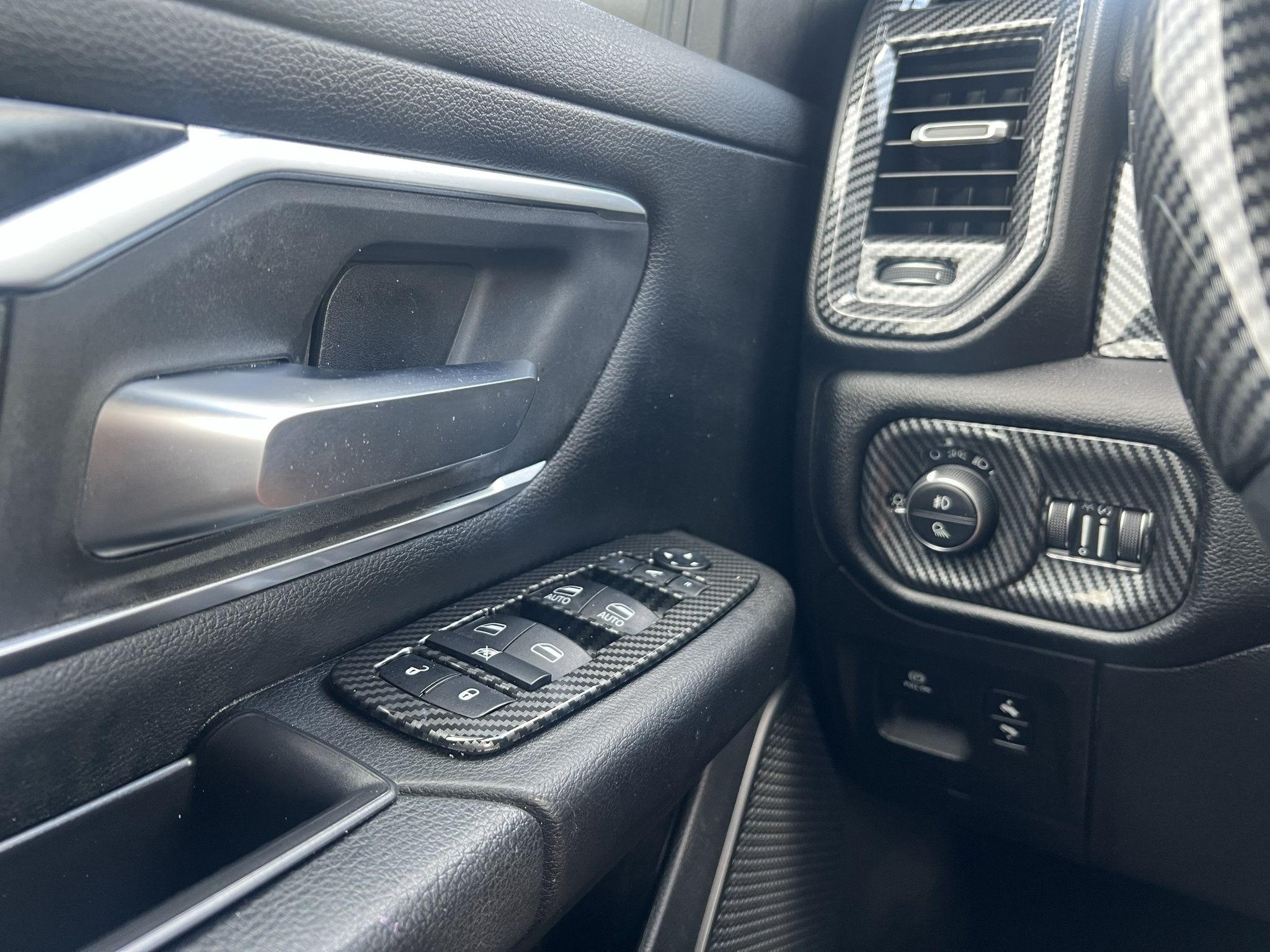 Used 2019 RAM 1500 Big Horn RWD image 22