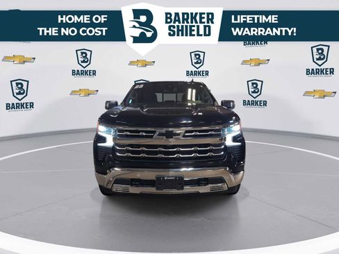 Used 2023 Chevrolet Silverado 1500 LTZ w/ LTZ Convenience Package II AWD/4WD image 3
