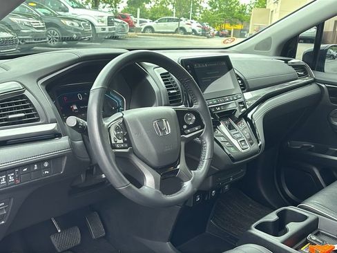 Used 2024 Honda Odyssey Elite image 23
