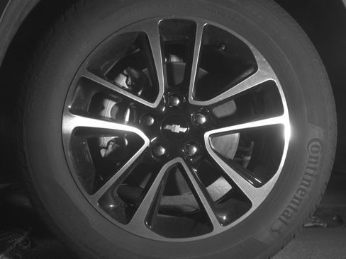 Used 2025 Chevrolet TrailBlazer LT FWD image 12