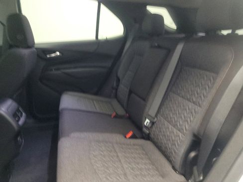 Used 2024 Chevrolet Equinox LT image 18