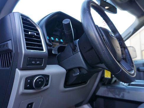 Used 2015 Ford F150 XLT w/ Equipment Group 301A Mid image 30