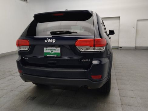 Used 2018 Jeep Grand Cherokee Laredo AWD/4WD image 7