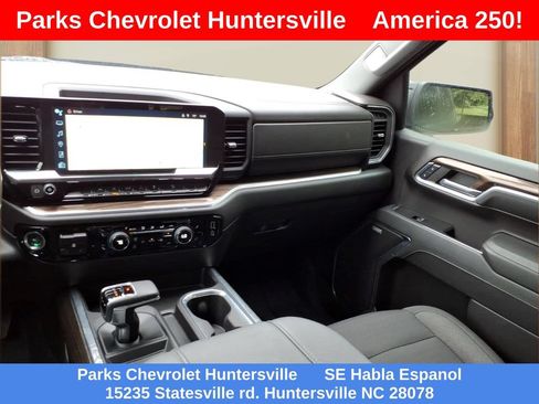 Certified 2024 Chevrolet Silverado 1500 RST w/ Convenience Package II AWD/4WD image 24