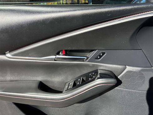 Used 2023 MAZDA CX-30 AWD 2.5 S w/ Preferred Package image 19