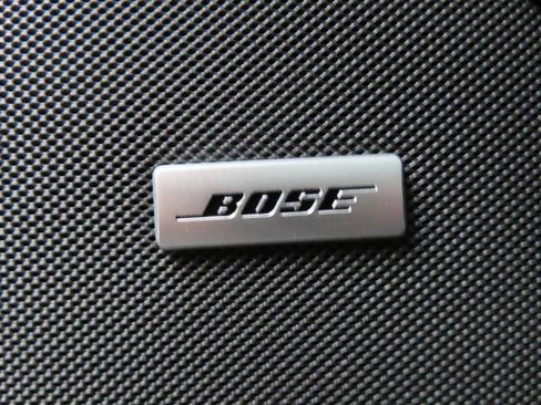 Used 2025 Chevrolet Suburban High Country image 57