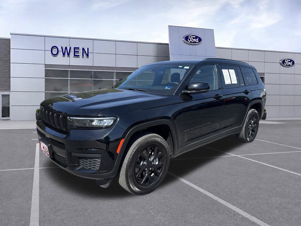 Used 2024 Jeep Grand Cherokee L Laredo AWD/4WD image 1