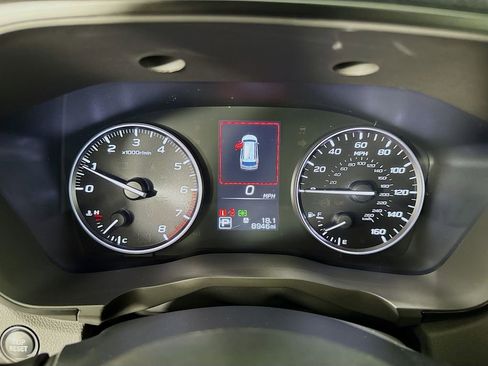 Used 2025 Subaru Ascent Bronze Edition w/ Onyx Package image 18